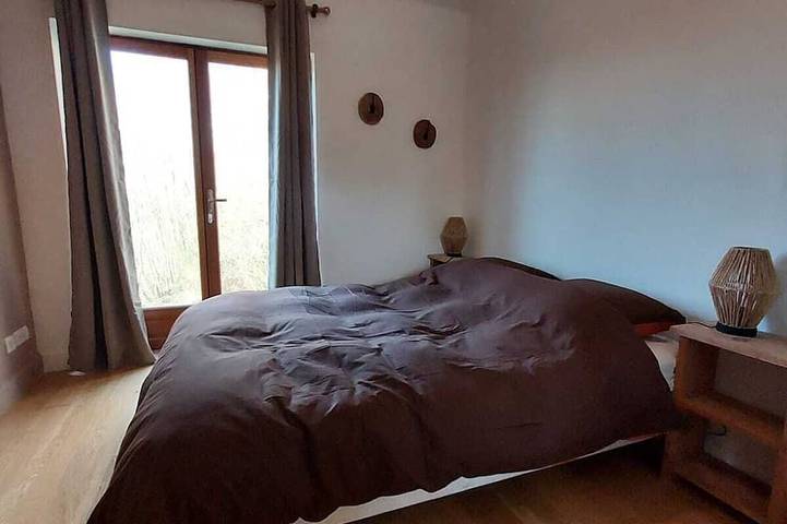 Location de vacances pour 14 personnes, avec terrasse à Mervent - 3