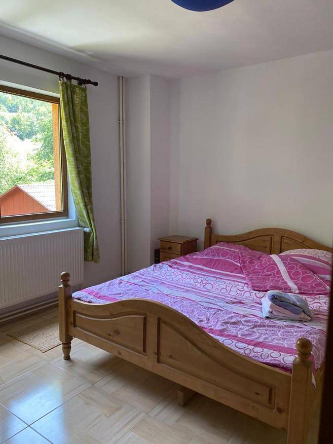 Gîte pour 2 personnes, avec Balcon et Terrasse ainsi que Jardin et Vue