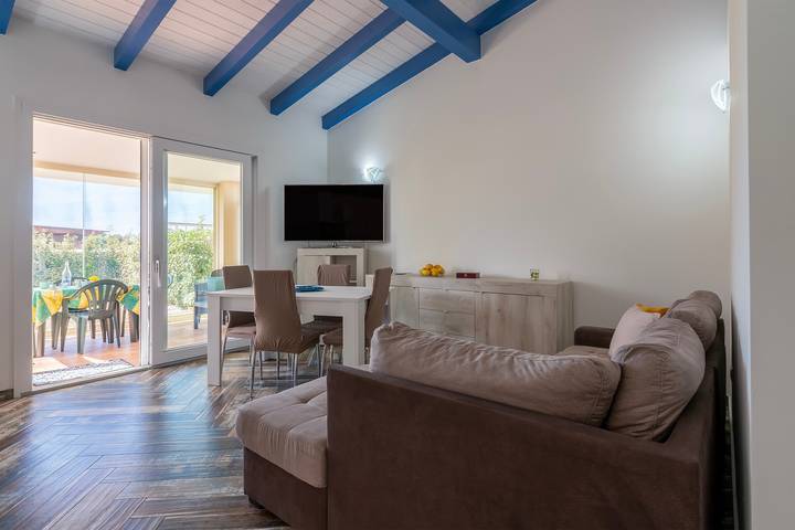 Casa vacanze 'Jolanda-Valledoria' con vista mare, Wi-Fi e aria condizionata in Codaruina/Valledoria, Valledoria
