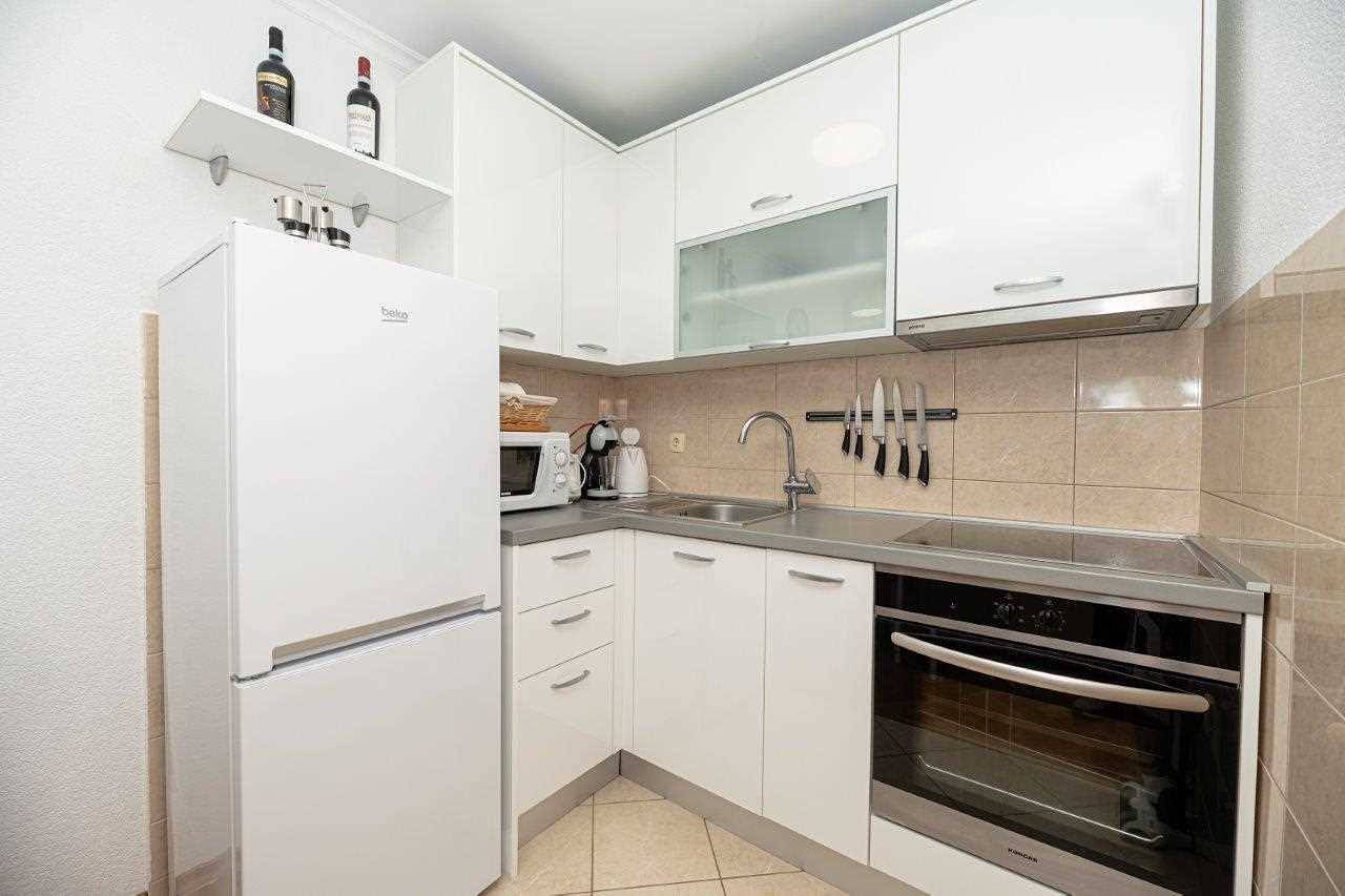 Sea View apartment, heated pool, Zadar in Strand Kožino, Zadar (Kommun)