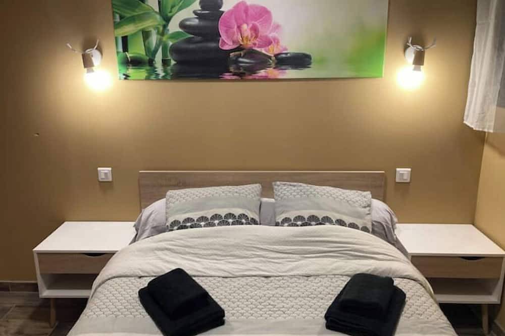 Appartement entier, Le Grand Fabre/T2 tout confort/Parking privé/Fibre in La Roche-sur-Yon, Vallée de la Loire