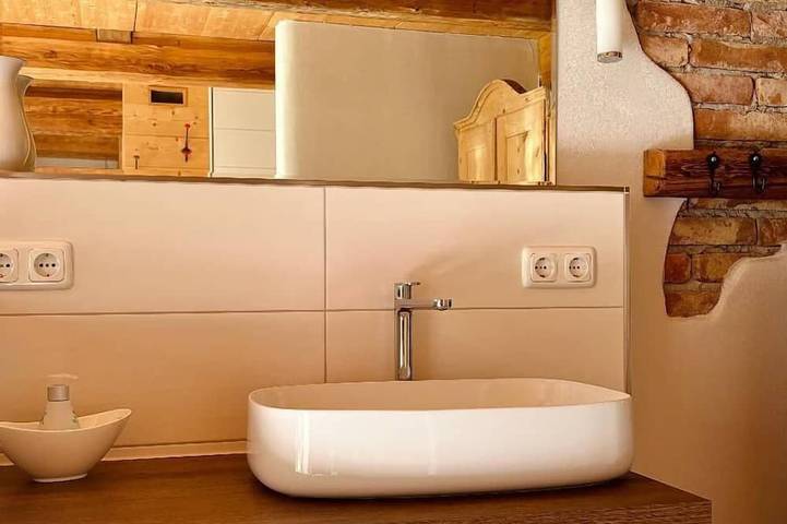 Hütte für 6 Personen, mit Whirlpool und Garten sowie Sauna in Viechtach - 2