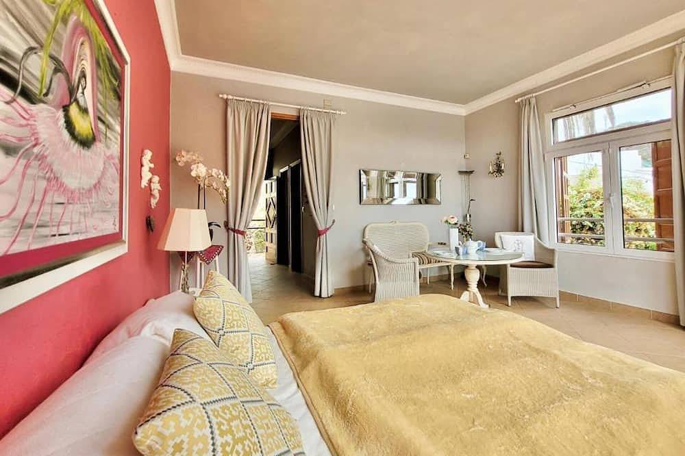 Entire apartment, Ireland 3 by The Ocean Rentals in San Marcos, North Tenerife