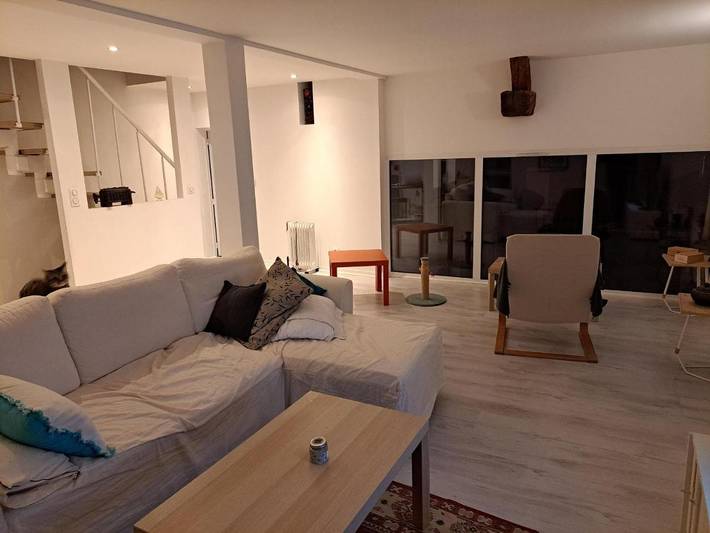Chambre d’hôte pour 4 personnes, avec terrasse à La Ville-du-Bois