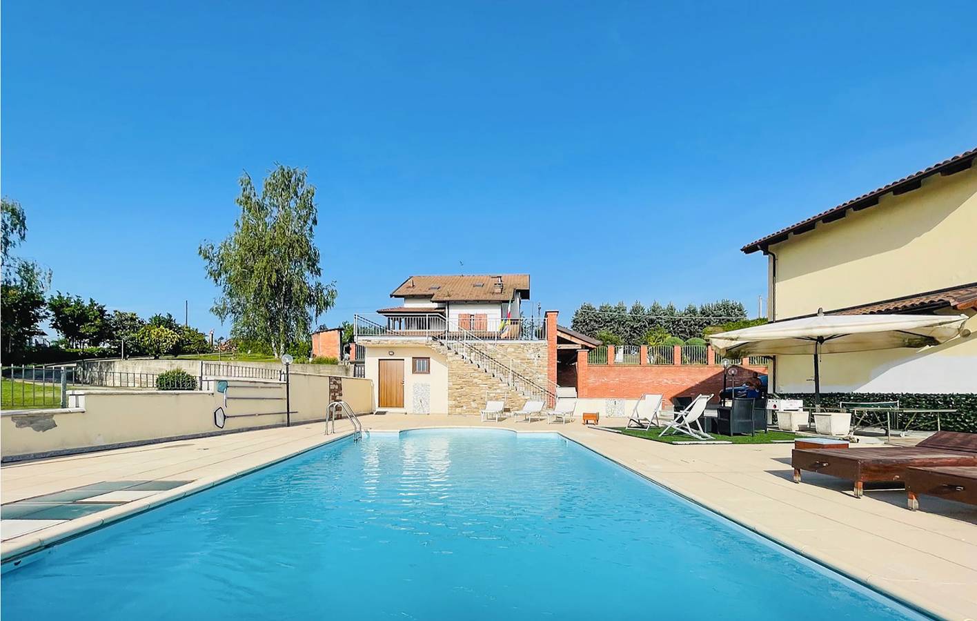 Oase der Ruhe: 150m² Wohnung mit Pool & Parkplatz in Asti (Gemeinde), Asti Provinz