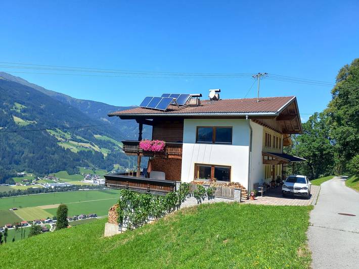 Ganze Ferienwohnung, Appartement 2 - 6 Personen in Stummerberg, Ski-Optimal Hochzillertal