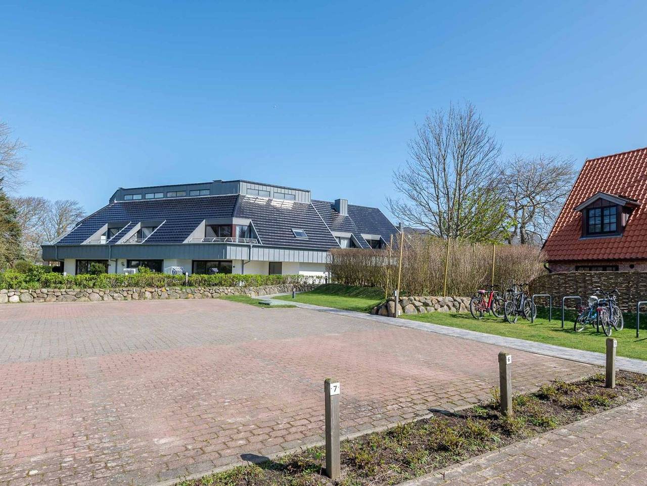 Ganze Ferienwohnung, Käpt'n Nelson, App. 15 - Stilvolle 3-Zimmer Ferienwohnung mit ca. 81 m², für bis zu 4 Personen. in Wenningstedt, Sylt