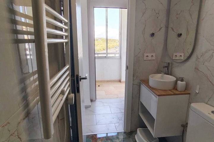 Appartement entier, Bright one bedroom apartment in La Mata, Avenida Suiza. With pool. in Playa de La Mata (Torrevieja), Torrevieja