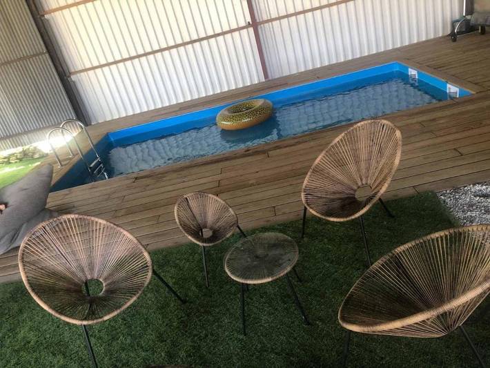 Location de vacances pour 5 personnes, avec jardin et vue sur le lac ainsi que vue et piscine à Saint-Malô-du-Bois - 2