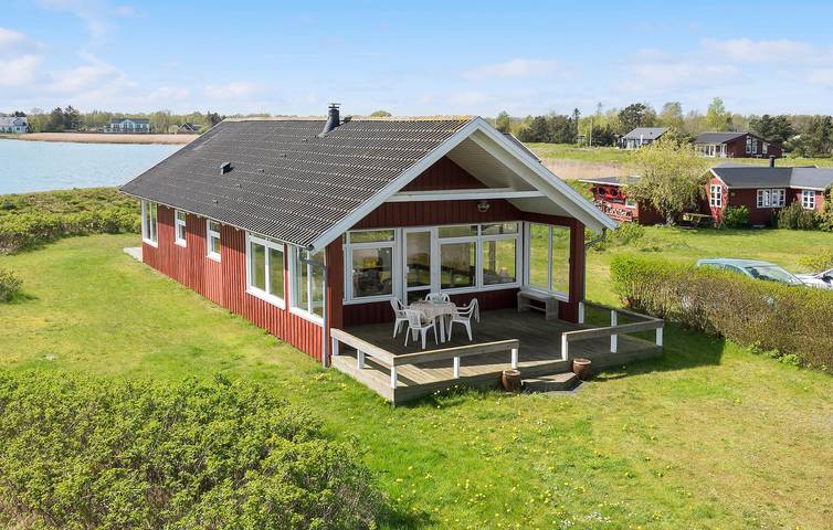 Ferienhaus für 4 Personen, mit Terrasse und Garten - 1