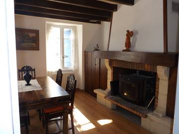 Gîte pour 4 personnes, avec jardin et terrasse dans Quérigut