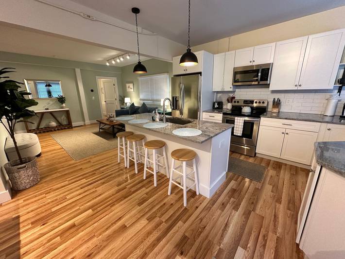 Gîte pour 5 personnes, avec terrasse et jardin à Newport - 4