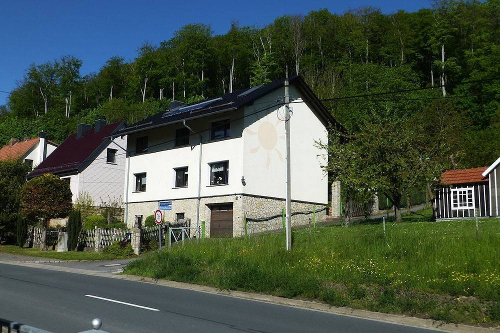 Ganze Wohnung, Castle view apartment 1 in Großlohra, Nordthüringen (Deutschland)