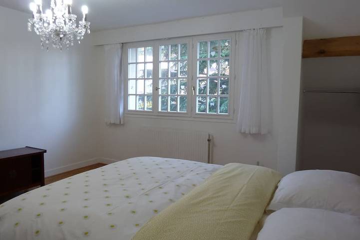 Location de vacances pour 10 personnes, avec jardin à Le Kremlin-Bicêtre - 3