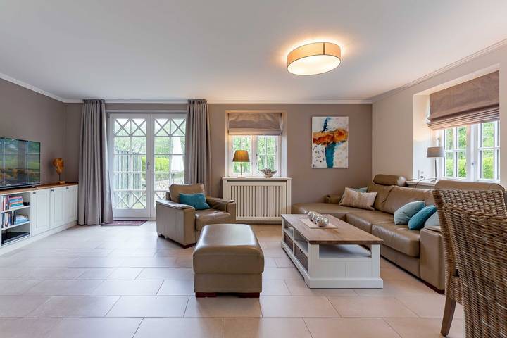 Ferienhaus für 6 Personen, mit Terrasse und Sauna sowie Garten in Utersum - 2