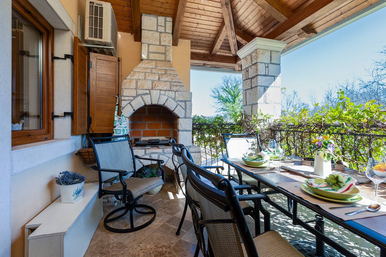 Ganze Wohnung, Schöne Wohnung Green Gallery in Malinska in Vantacici, Krk