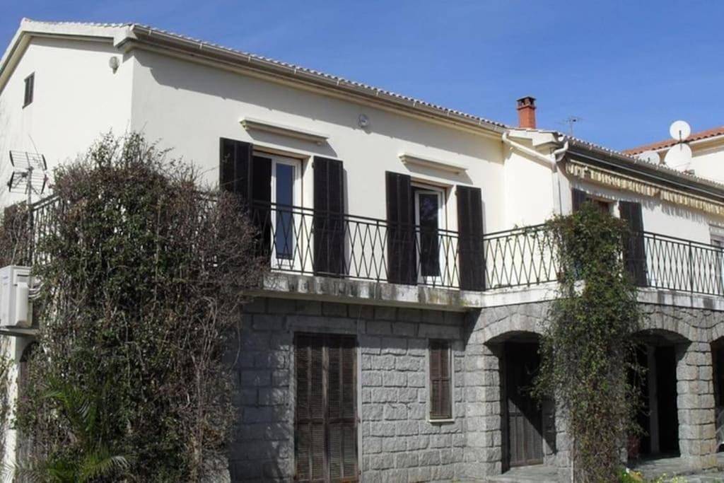 Ganze Wohnung, Apartment in Aléria, Corte und Umgebung