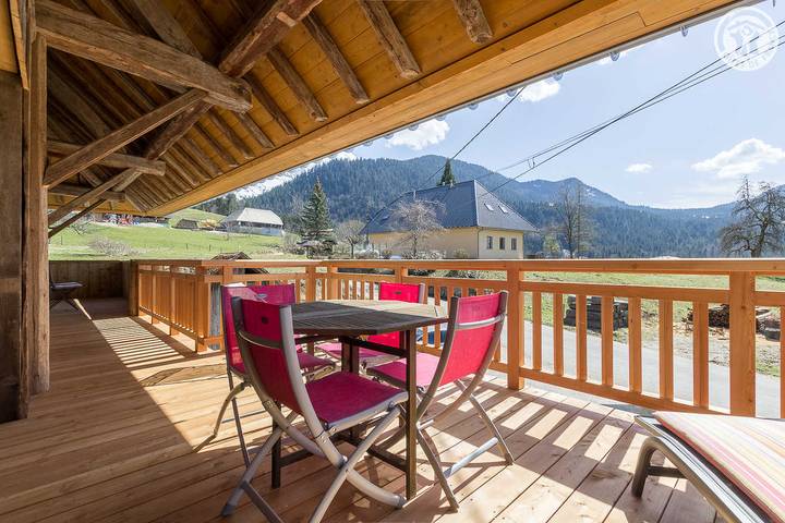 Chalet pour 14 personnes, avec terrasse et sauna dans Bauges - 2