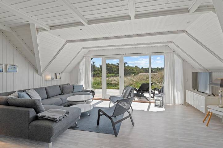 Villa für 6 Personen, mit Whirlpool und Sauna sowie Balkon/Terrasse in Søndervig - 2