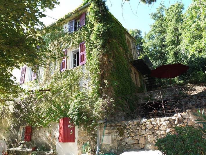 Gîte pour 5 personnes, avec terrasse à Feliceto