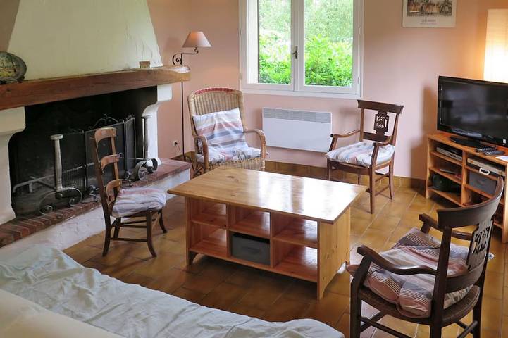 Location de vacances pour 10 personnes, avec balcon à Uza - 2