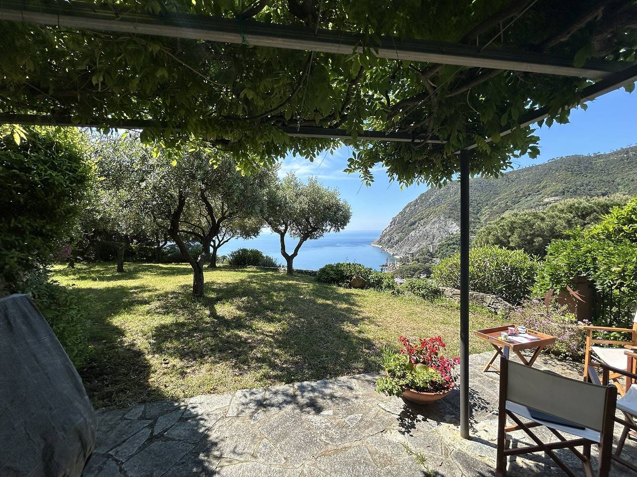 Villa Renata - amazing sea view, garden, terrrace in Monterosso al Mare Gemeinde, Cinque Terre