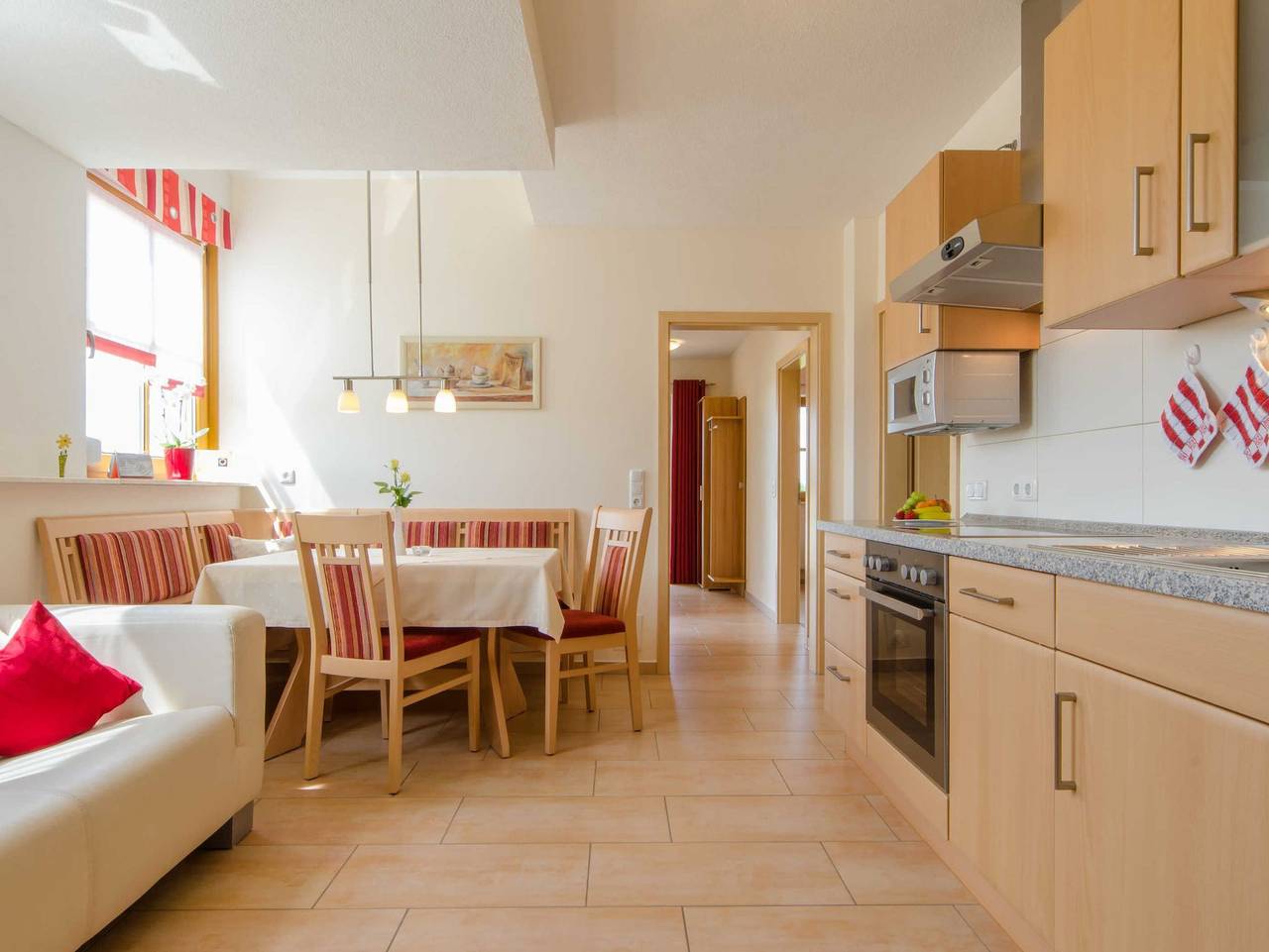 Ganze Ferienwohnung, Panorama Ferienwohnungen Thiem - Ferienwohnung mit Balkon in Waischenfeld, Fränkische Schweiz