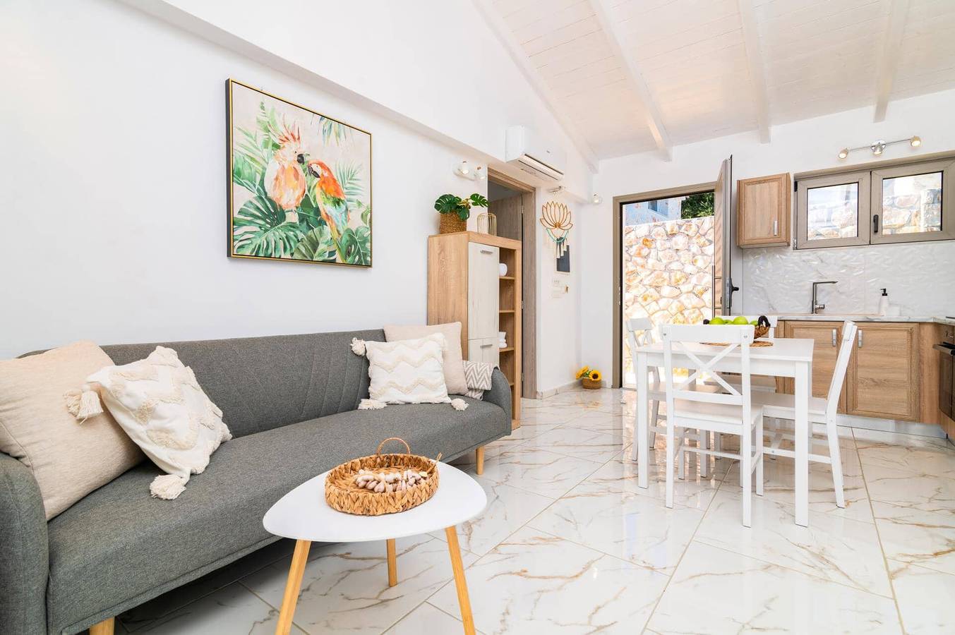 Villa für 2 Personen mit Garten in Katastari, Alykes