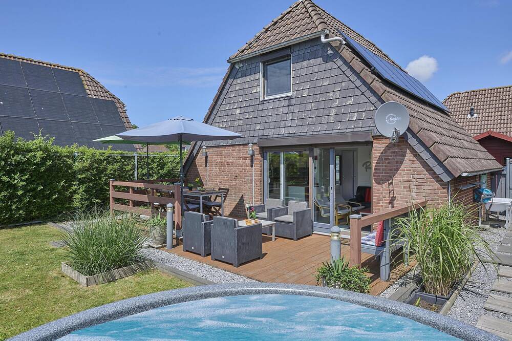Modern huis met hottub aan het Grevelingenmeer in Herkingen, Goeree-Overflakkee