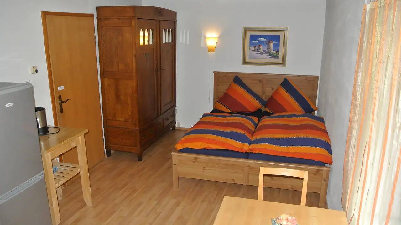Ganzes Studio, Studio für 2 Personen (20 m²) in Perl in Perl, Merzig und Umgebung