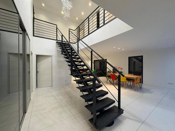 Villa pour 7 personnes, avec terrasse