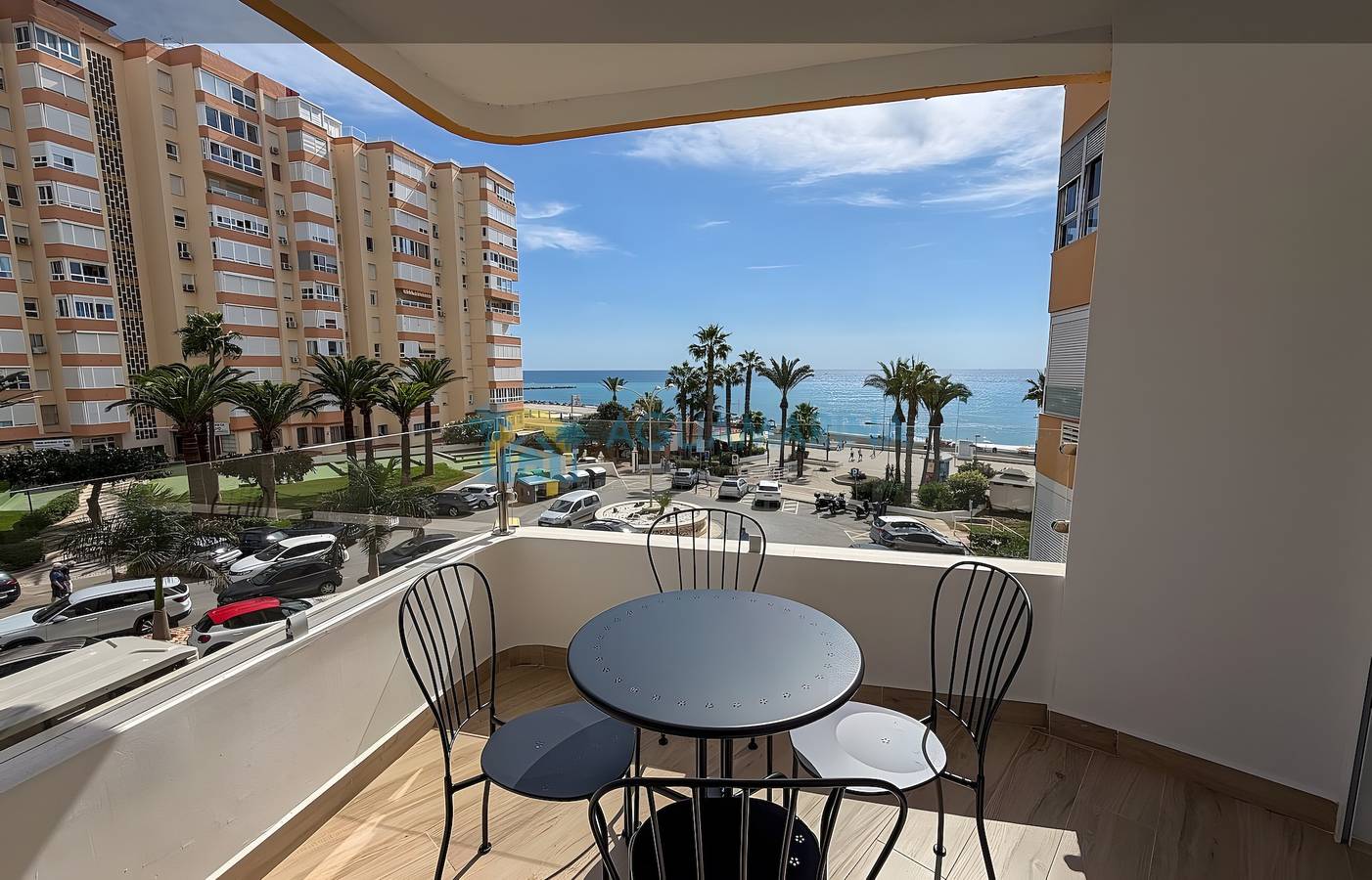 Appartement entier, Appartement 'Vistas Al Mar A131H' avec vue sur la mer, Wi-Fi et climatisation in Torrox Costa, Torrox