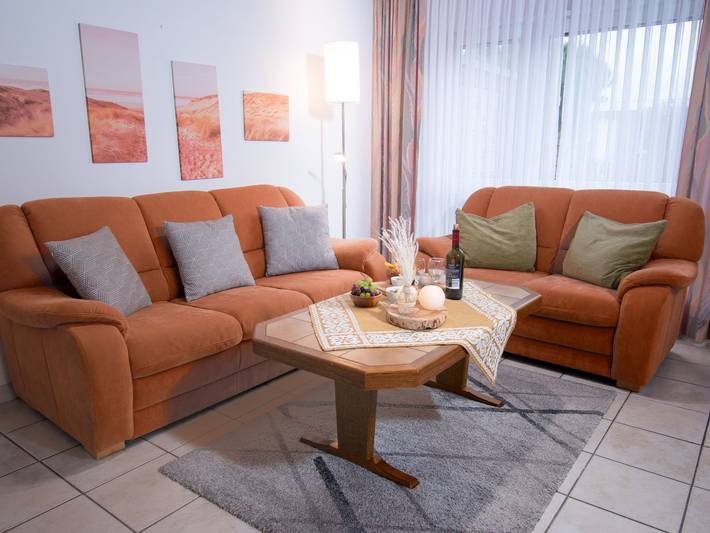 Ferienhaus für 4 Personen, mit Garten und Terrasse in Norden-Norddeich - 2