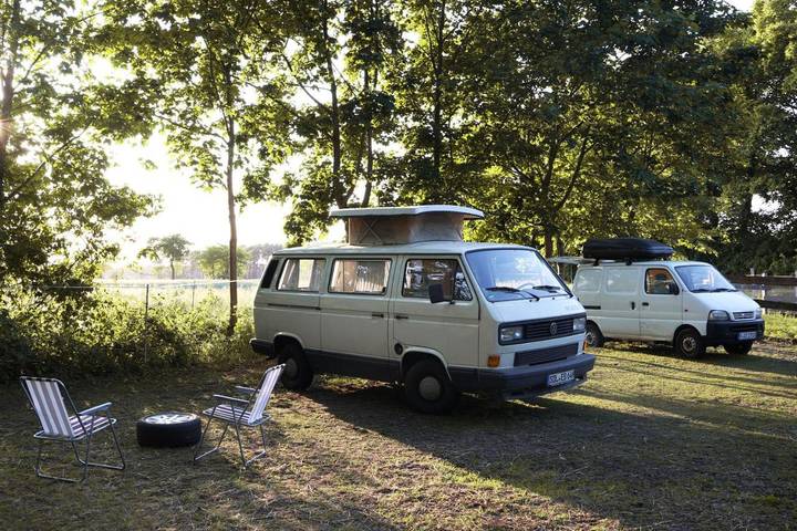 Camping für 2 Personen, mit Terrasse und Garten sowie Ausblick in Sachsen-Anhalt