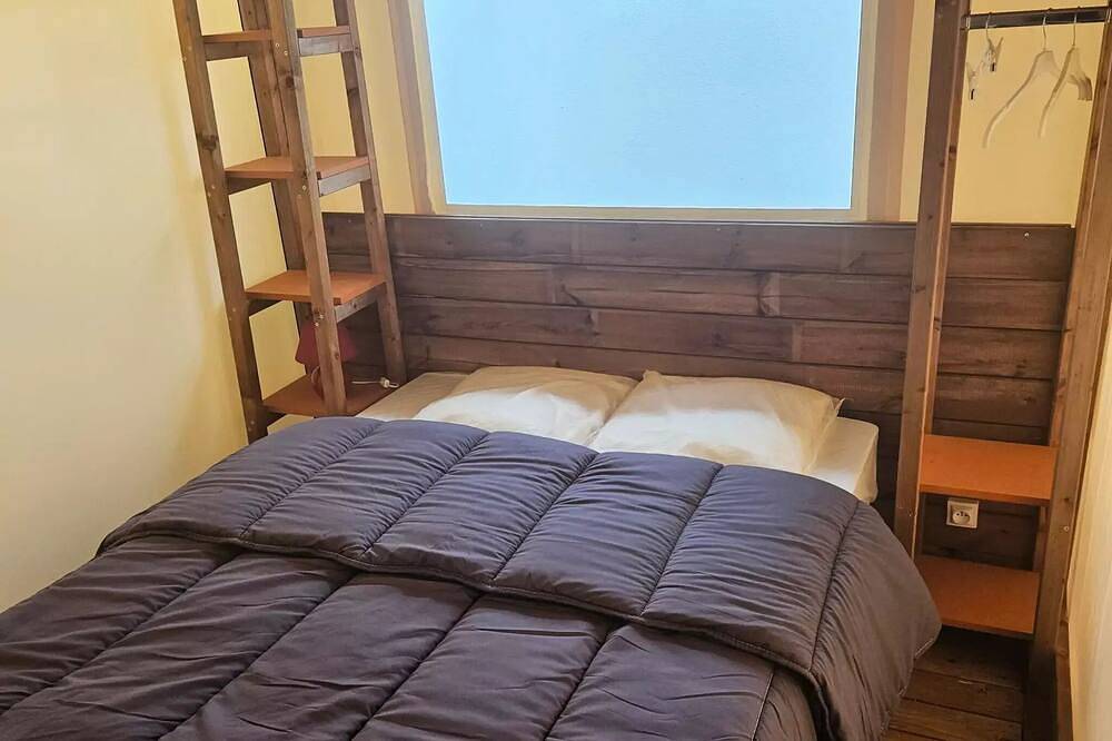 Bungalow toile et bois 5 personnes in Notre-Dame-de-Monts, Vendée