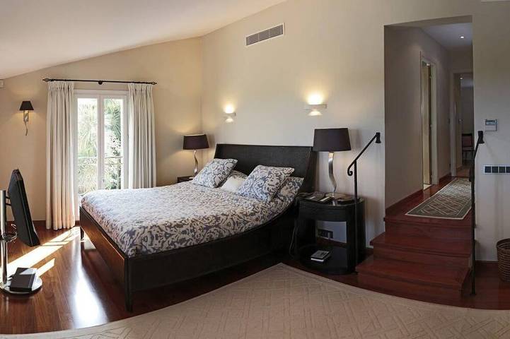 Villa pour 12 personnes, avec sauna ainsi que terrasse et jardin à Valbonne - 2