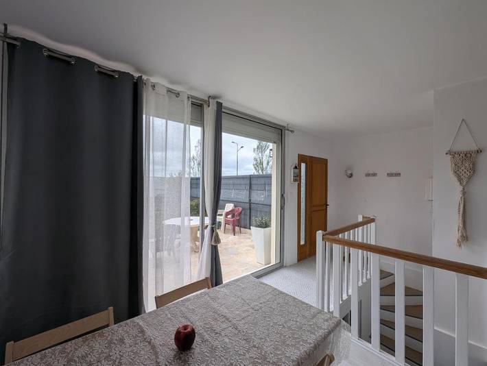 Location de vacances pour 7 personnes, avec vue et jardin à Saint-Jean-le-Thomas - 3
