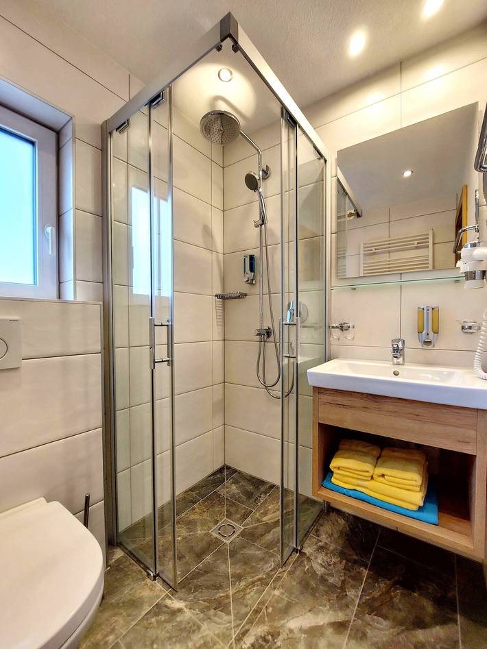 Ferienwohnung für 2 Personen, mit Sauna und Balkon sowie Garten in Kappl - 3