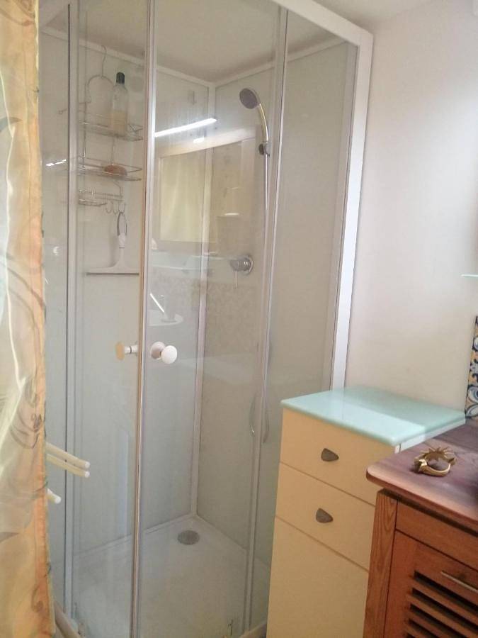 Gîte pour 2 personnes, avec jardin et vue à Cambounès - 2