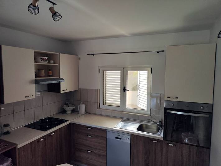 Holiday Home Maja - Four Bedroom Holiday Home with Terrace and Sea View in Maslinica, Solta