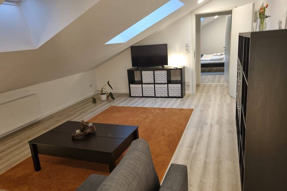 Ganze Wohnung, Neue Ferienwohnung zwischen Stadtzentrum und Grenze Luxembourg (jeweils 10 Min.) in Trier (Stadt), Trier
