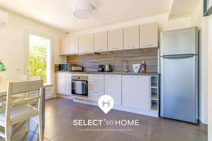 Gîte pour 6 personnes, avec jardin, animaux acceptés dans Plage de La Fossette - 3