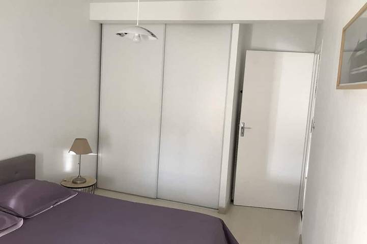 Ganze Wohnung, City center apartment in Foix, Ariège