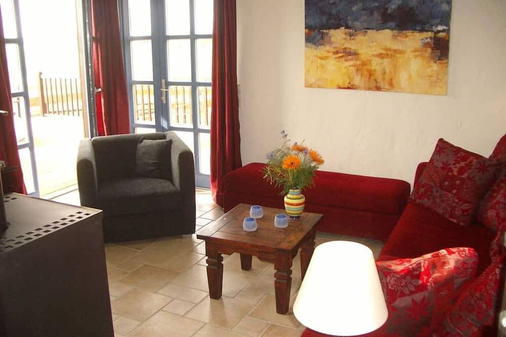 Exklusives traumhaftes 5***** Fachwerkhaus mit Sauna & Kamin u. großer Terrasse in Neverow, Dargen