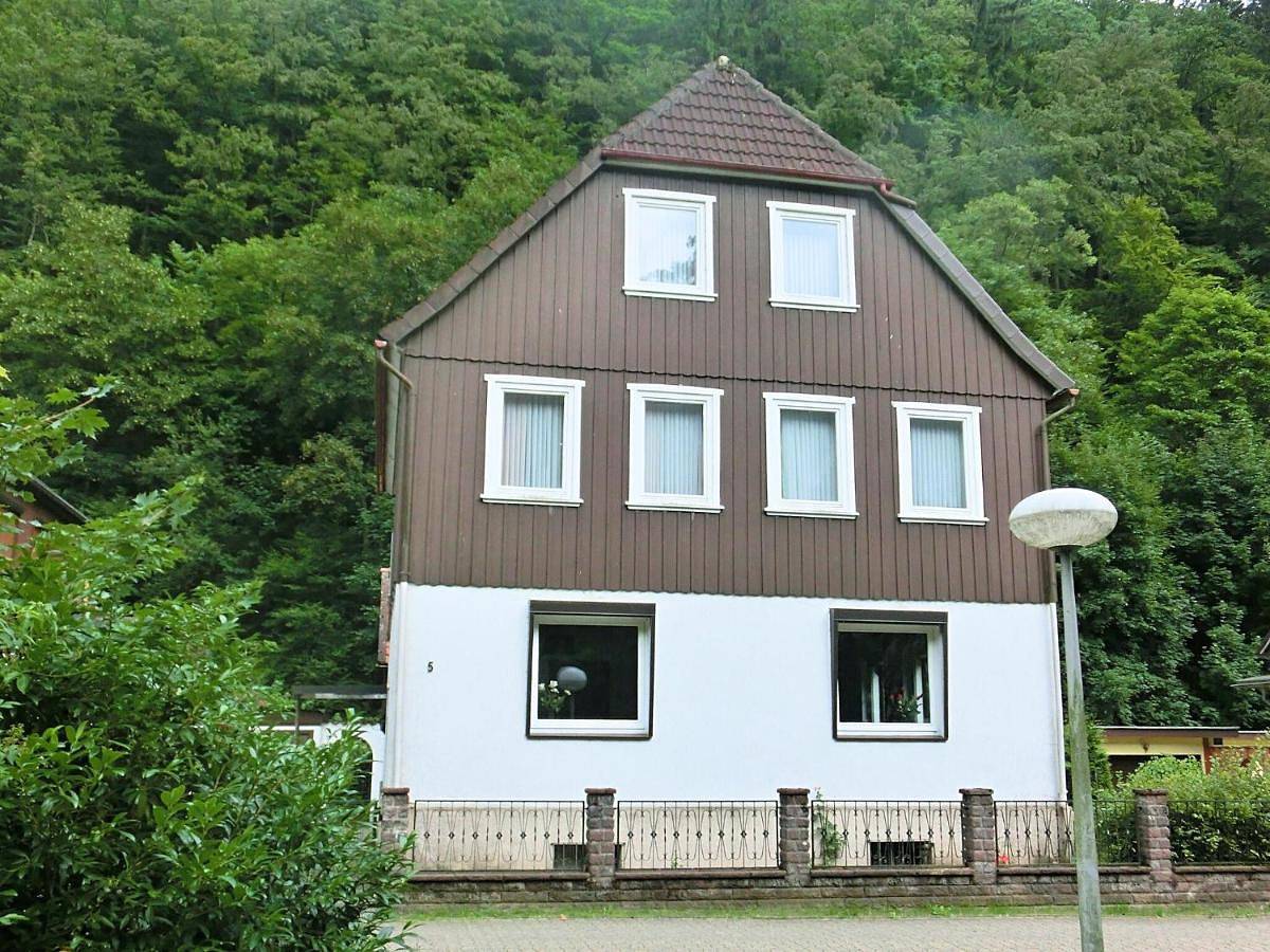 Eight-Bedroom Holiday Home in Zorge, Harzvorland