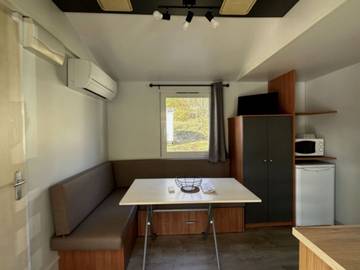 Camping pour 4 Personnes dans Saint-Vincent-de-Lamontjoie, Région de Nérac, Photo 2