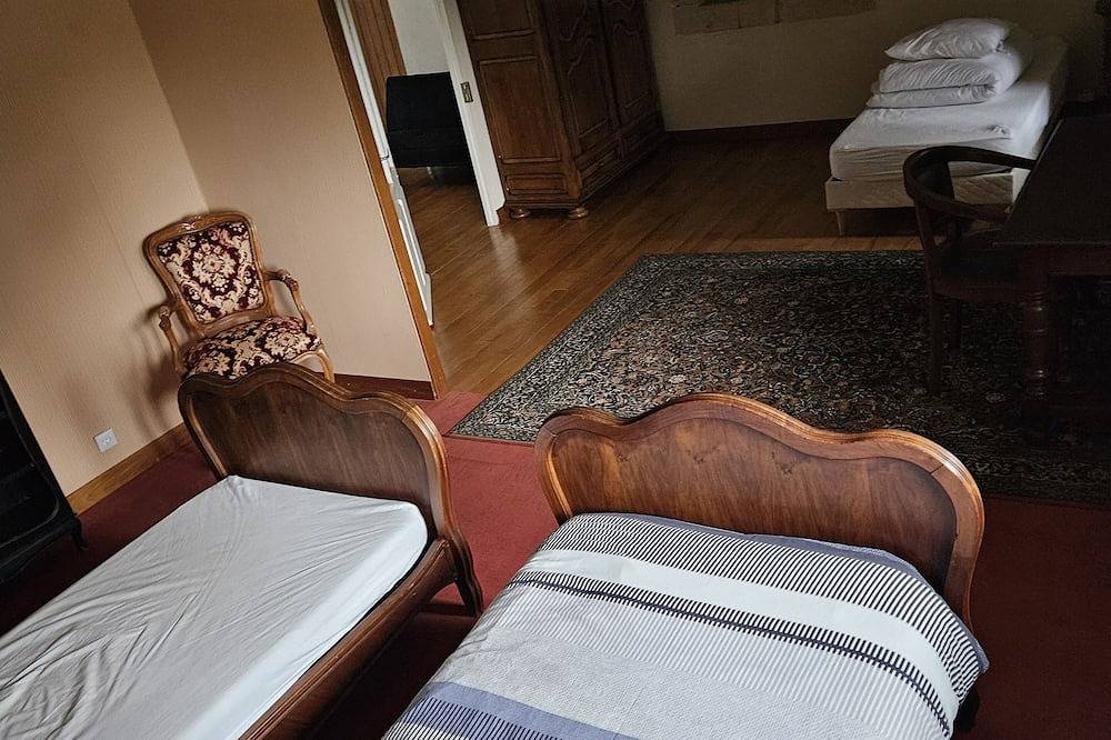 Gîte de caractère proche de Verdun in Dieue-sur-Meuse, Verdun