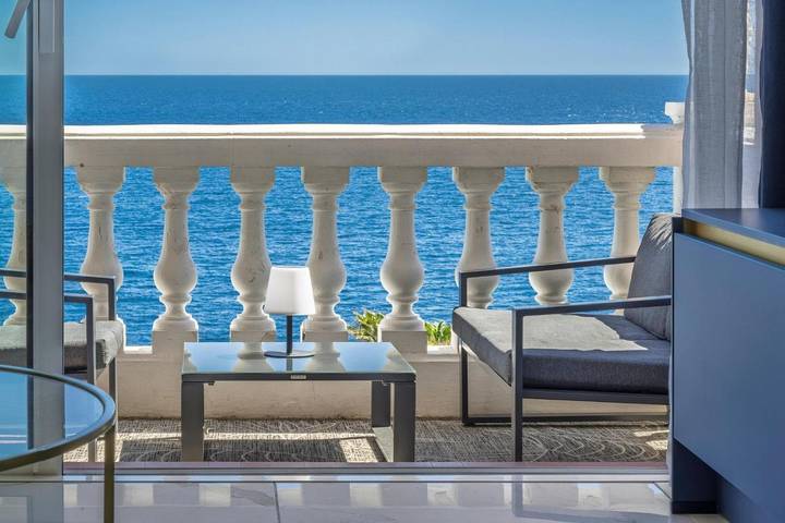 Gîte pour 2 personnes, avec Terrasse et Vue dans Plage d'Anthéor