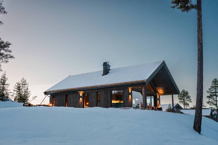 Tiur, stilvolle neue Hütte mit Whirlpool in Nesbyen