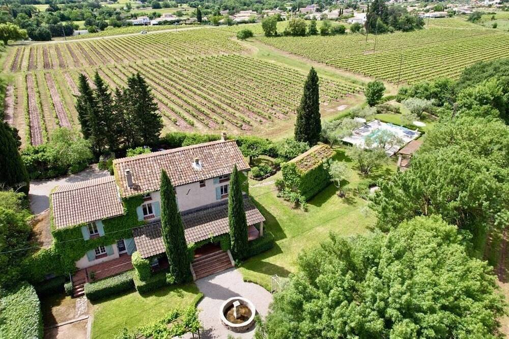 September Euro 2.300 pro Woche! Last Minute Angebot! in Gonfaron, Mittelmeerküste (Frankreich)
